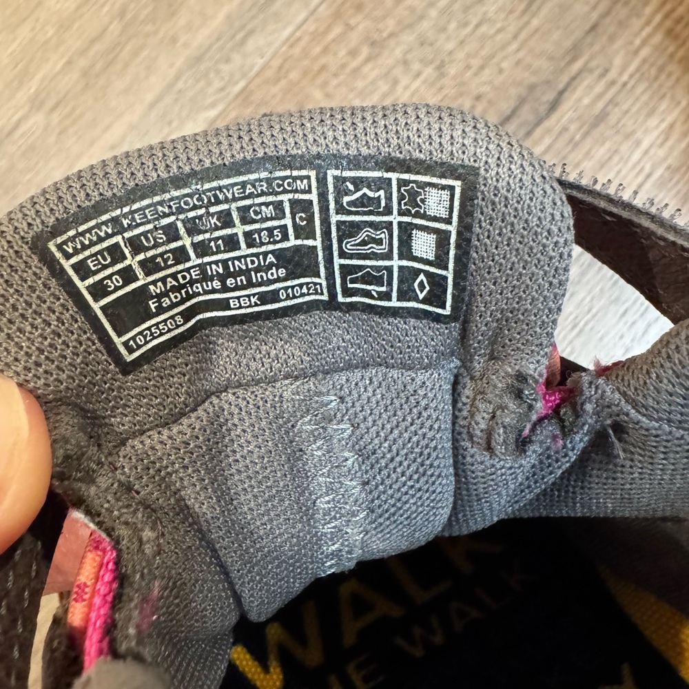 Keen Pink and Gray Sneakers with Velcro Straps - Picture 9 of 10